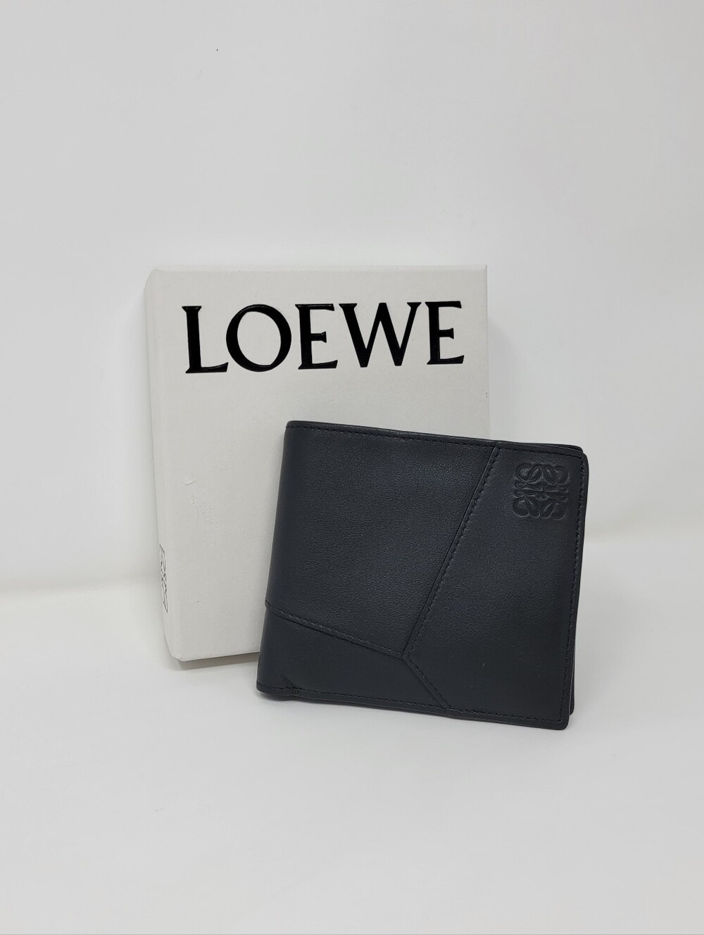 LOEWE Puzzle Mens Bifold Wallet - Picture 9 of 10